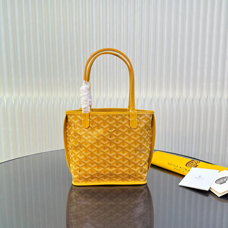 Anjou Mini Bucket Bag