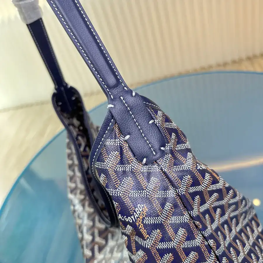 BOHEME HOBO Bag Lightweight and Versatile
