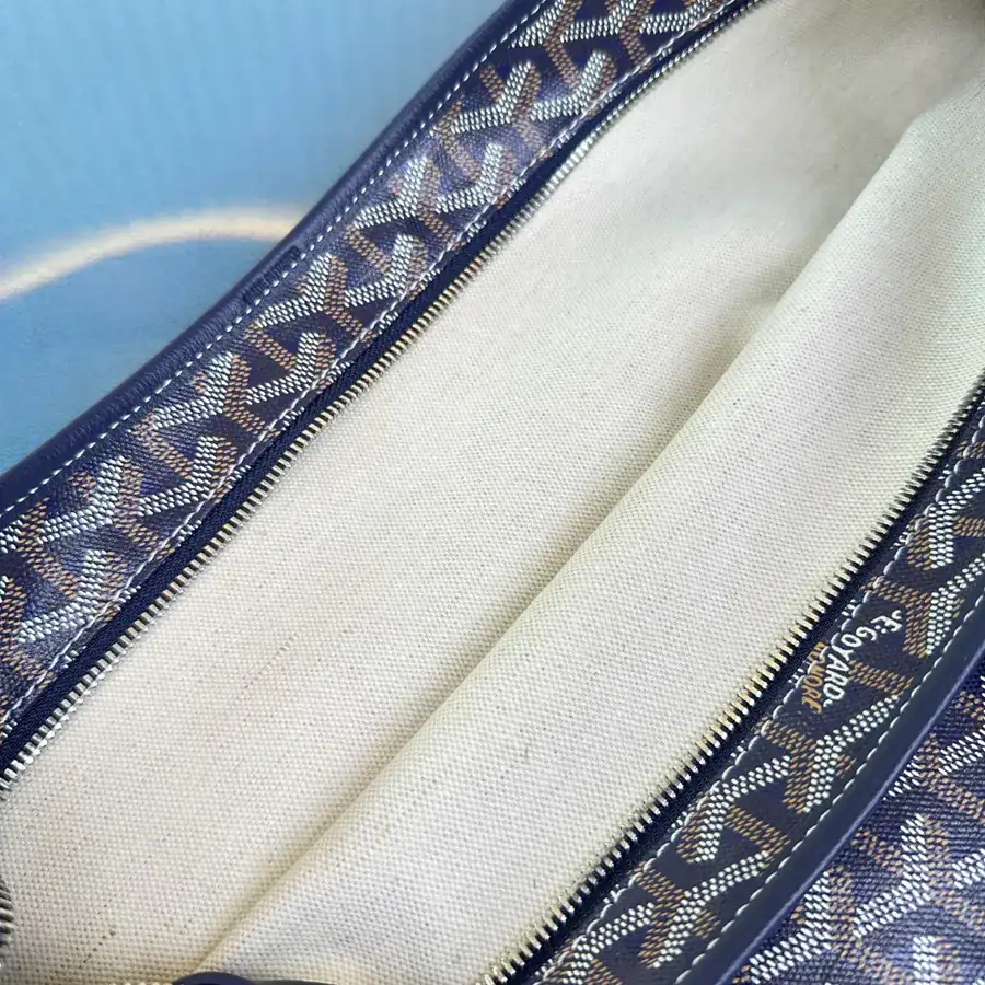 BOHEME HOBO Bag Lightweight and Versatile