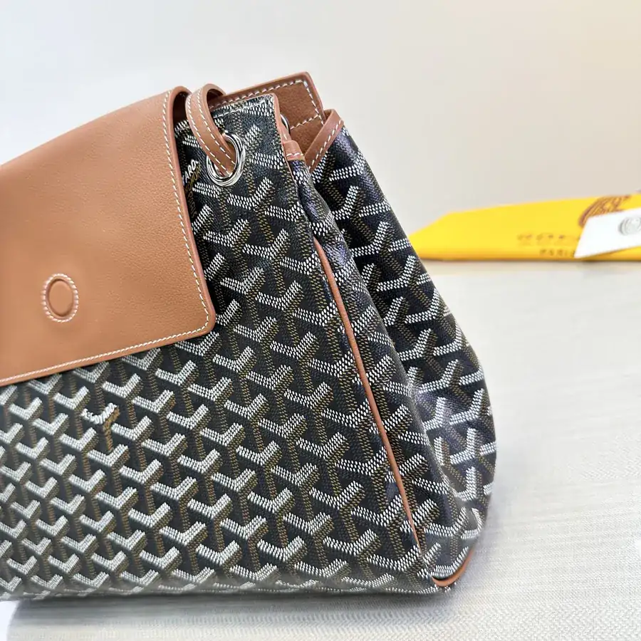 Rouette Jiao Bag Modular Design, Versatile Style