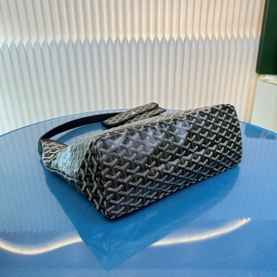BOHEME HOBO Bag Lightweight and Versatile