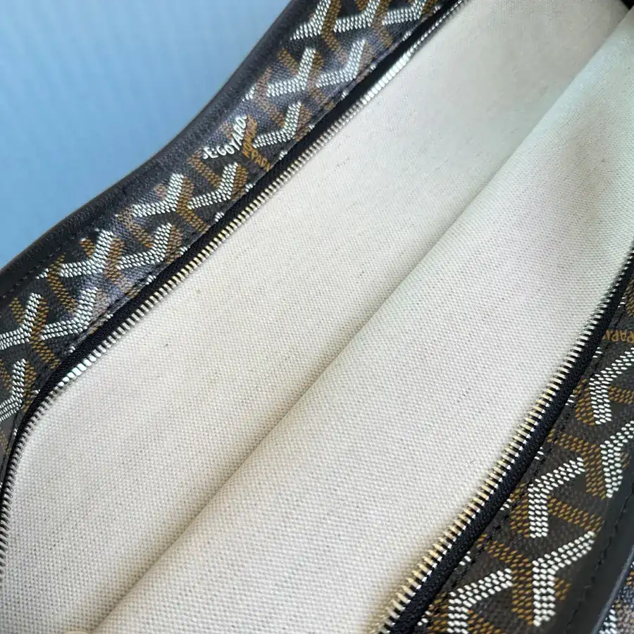BOHEME HOBO Bag Lightweight and Versatile