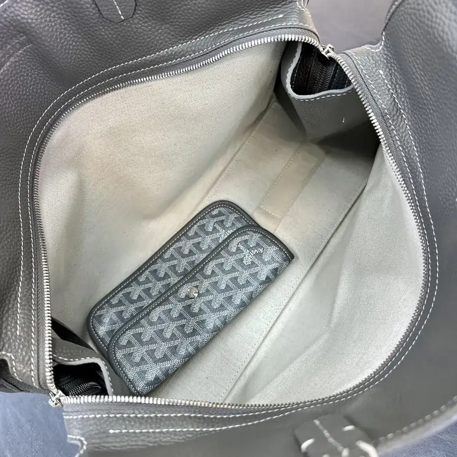 Hardy Dog Bag Paris Embroidery Leather Tote