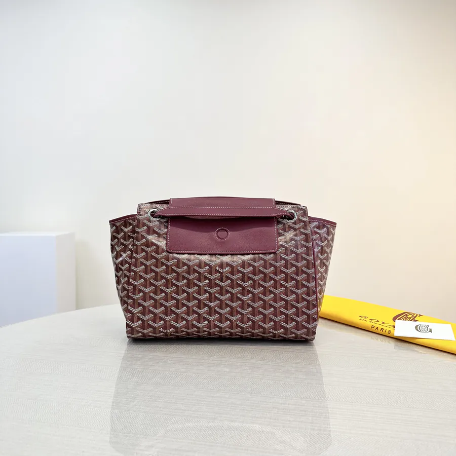 Rouette Bucket Bag with Grained Calfskin and Linen