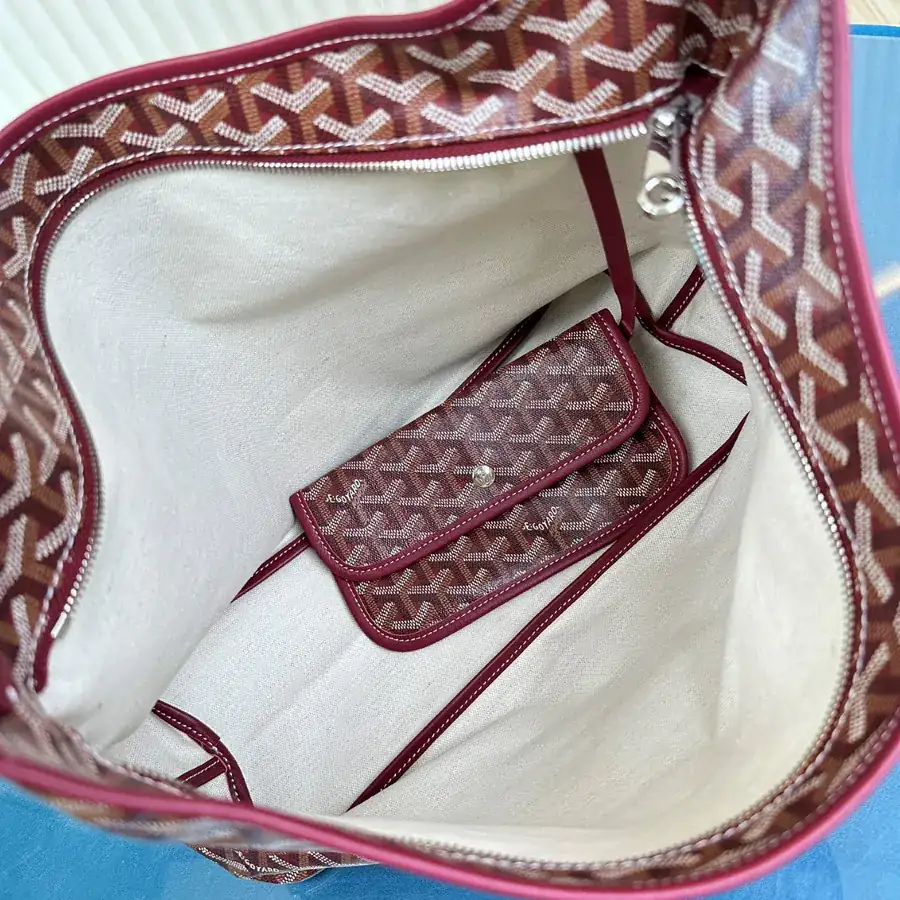 BOHEME HOBO Bag Lightweight and Versatile