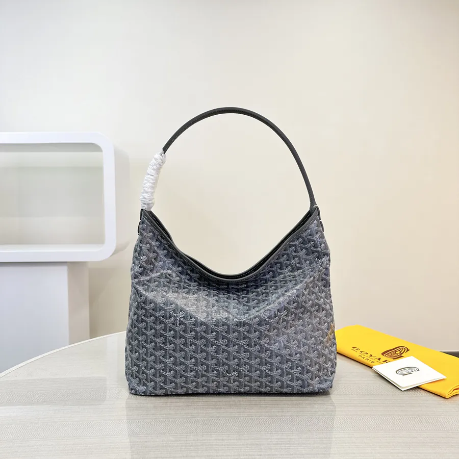 Goyas Bohème Hobo Bag Lightweight and Versatile