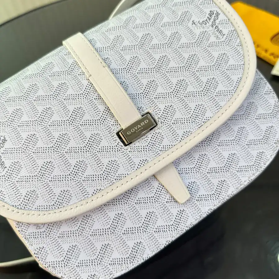 Belvedere Mail Bag Classic Minimalist Design
