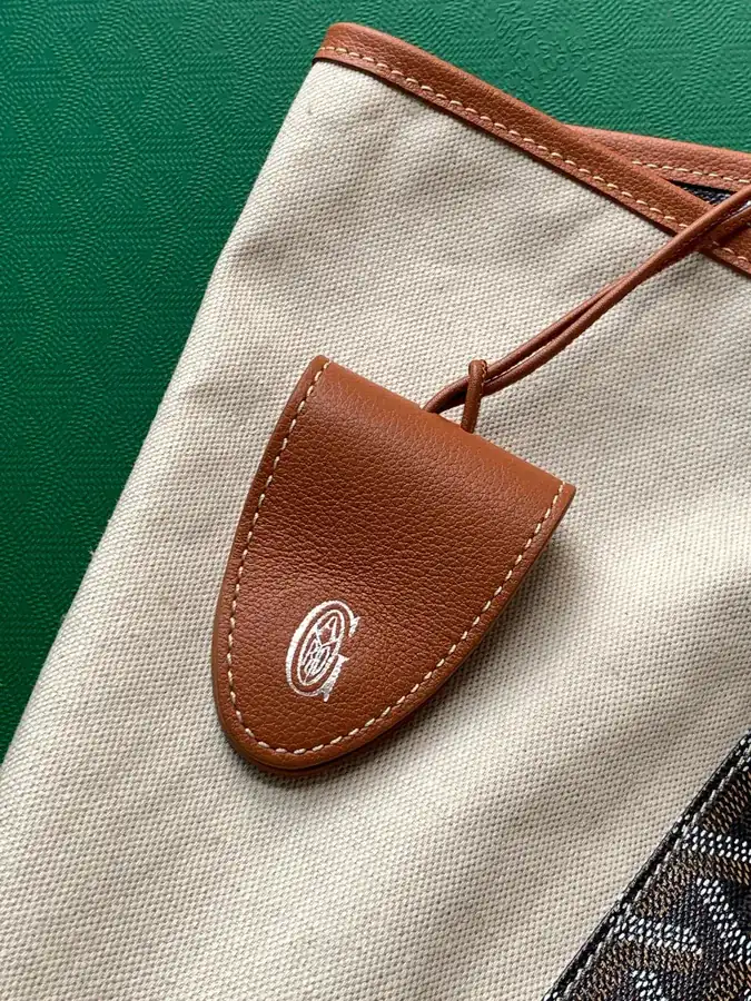 Belharra Bucket Bag Summer Collection