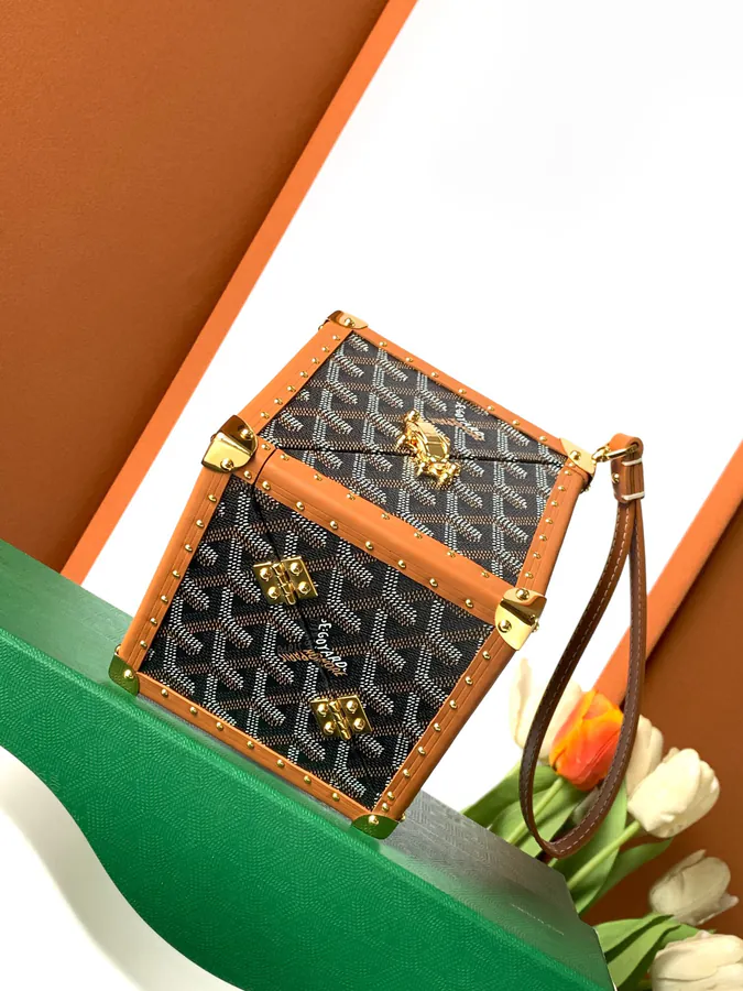 DE Cube Bag with Goyardine Canvas Y Pattern