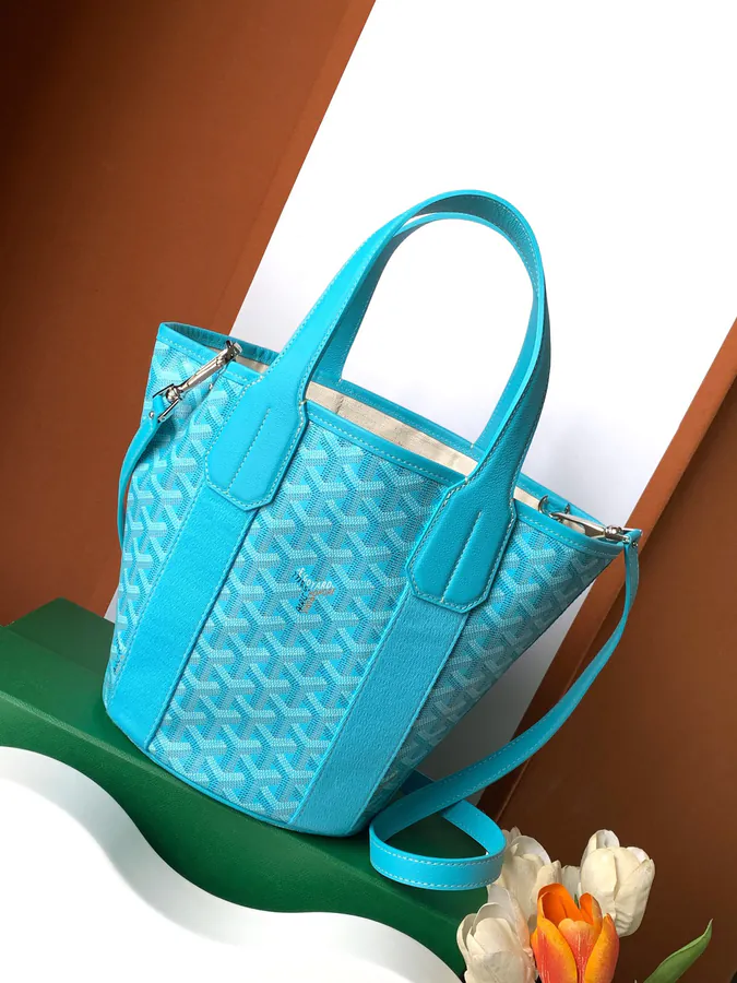 Maison Goyard Belharra Beach Bag in Turquoise Blue