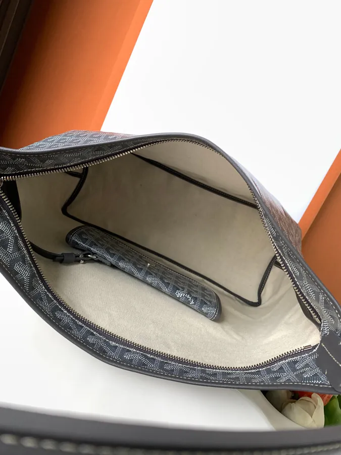 Goyard 2022 New Hobo Heart Edition