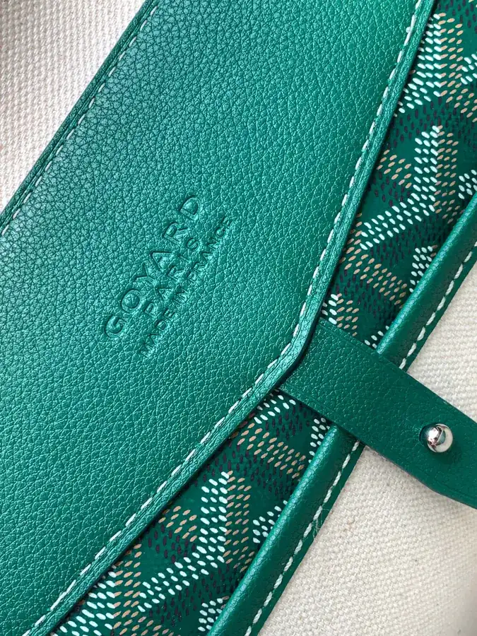 Cisaln Briefcase A Tribute to Goyard's Travel Art