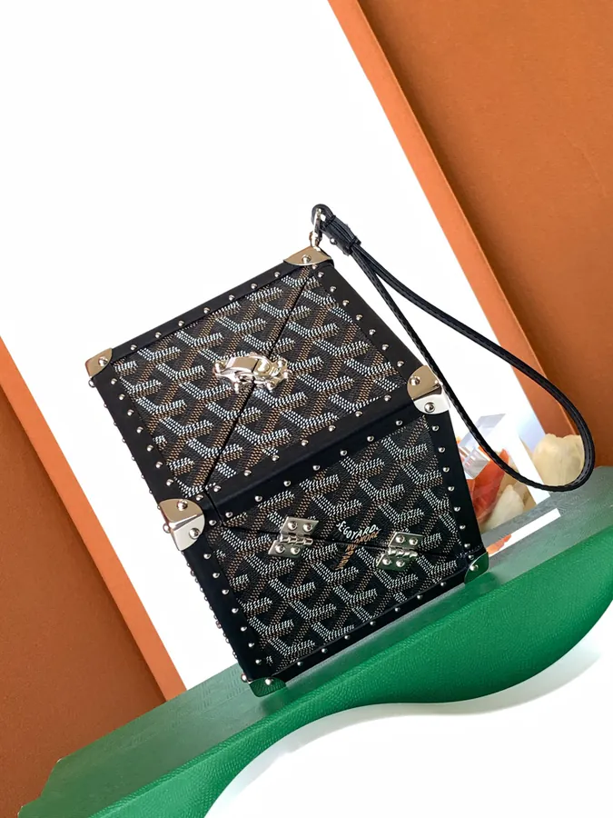 DE Cube Bag with Goyardine Canvas Y Pattern