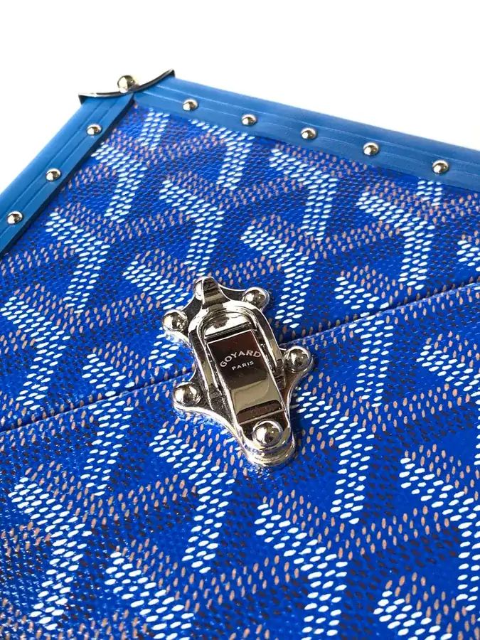 DE Tote with Y Shape Design