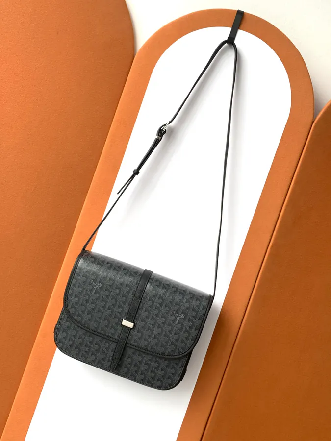 JET BLACK BEEDERE Messenger Bag