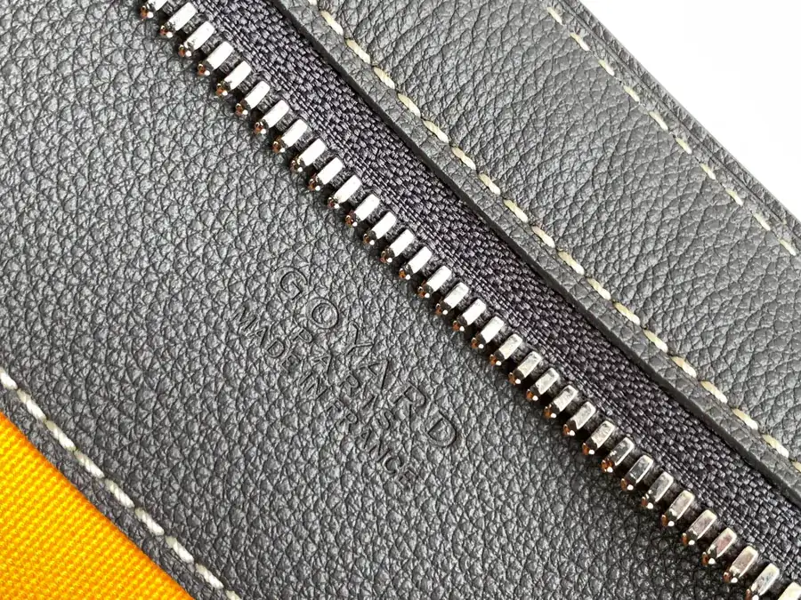 Hironnelle Moon Bag Elegant Design