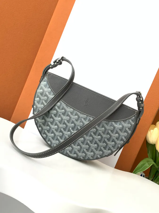 Hironnelle Moon Bag Elegant Design
