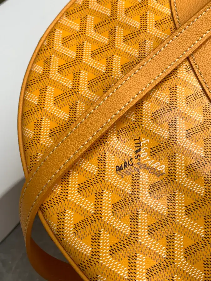 Hironnelle Moon Bag A Timeless Design Inspired by the Half Moon Knife