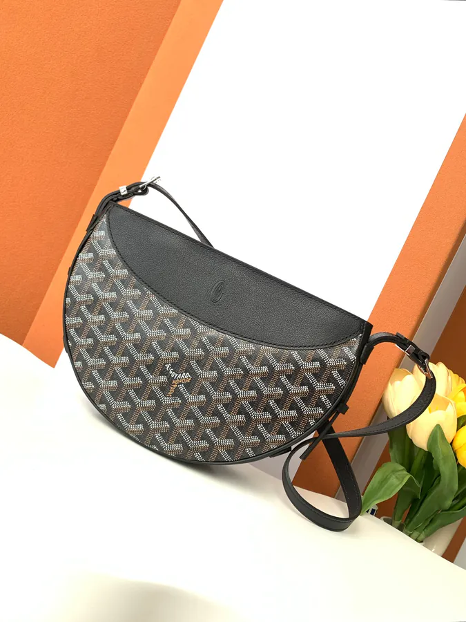 Hironnelle Moon Bag Elegant Half Moon Shape