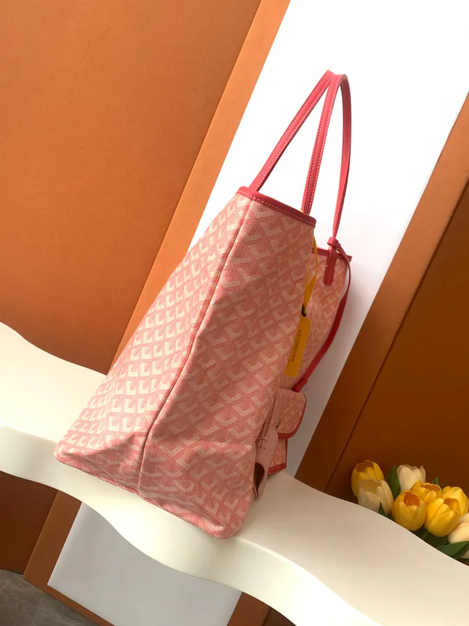 2018 Isetan Limited Edition Saint Louis Large Tote