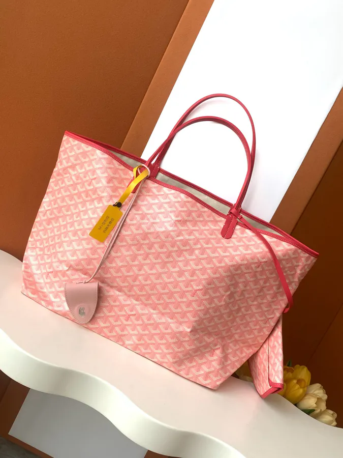 2018 Isetan Limited Edition Saint Louis Large Tote