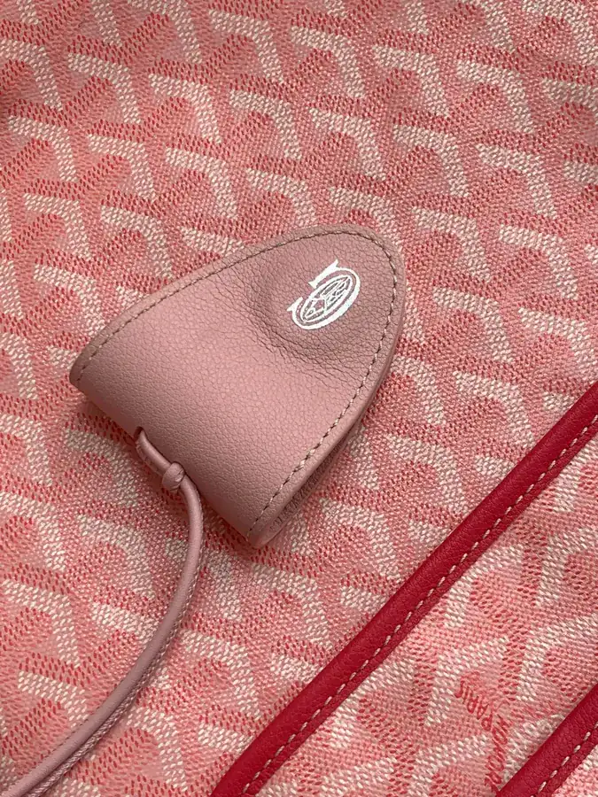 2018 Isetan Limited Edition Saint Louis Large Tote