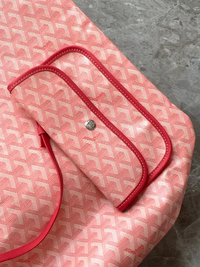 2018 Isetan Limited Edition Saint Louis Large Tote