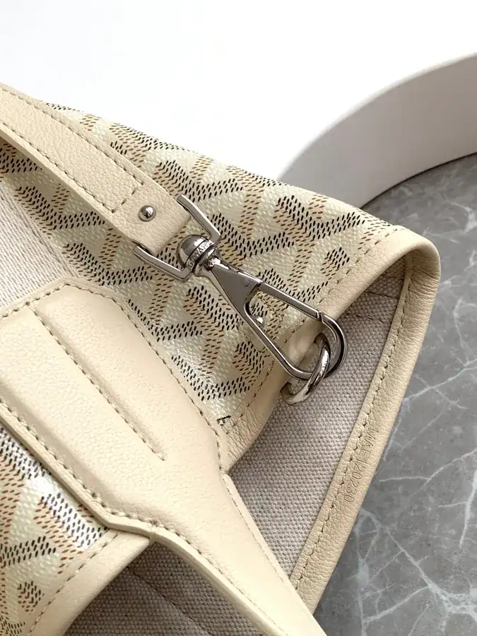 2024 Limited Edition Belharra Small Bucket Bag