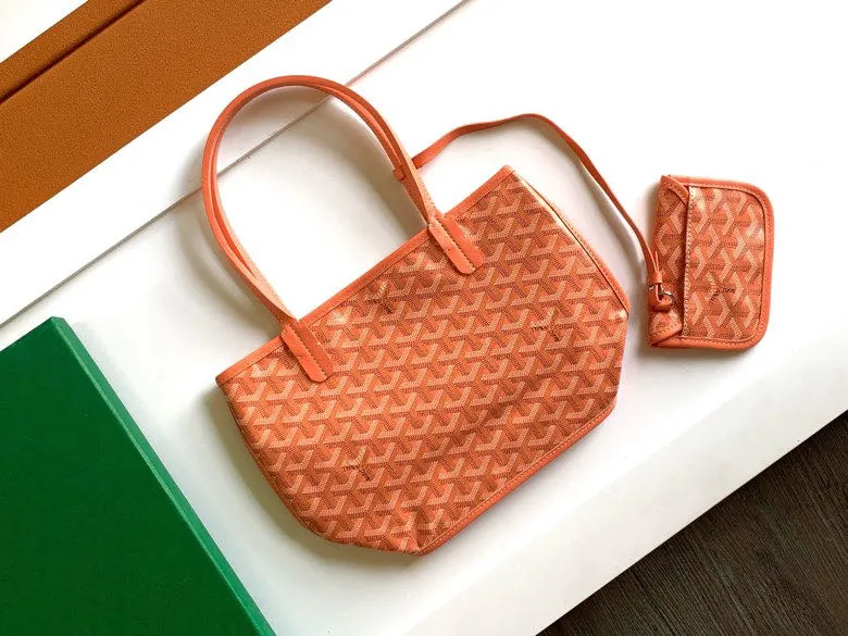Anjou Mini Signature Saint Louis Leather Bag