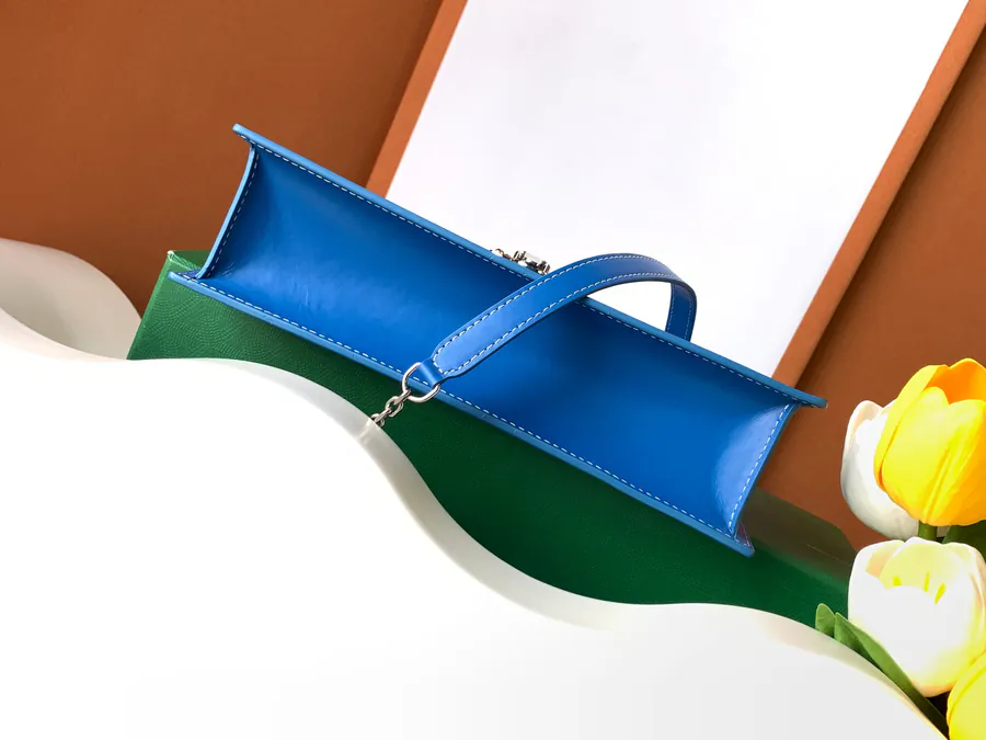 Duchesse Marie Caroline Handbag with Louise Handles