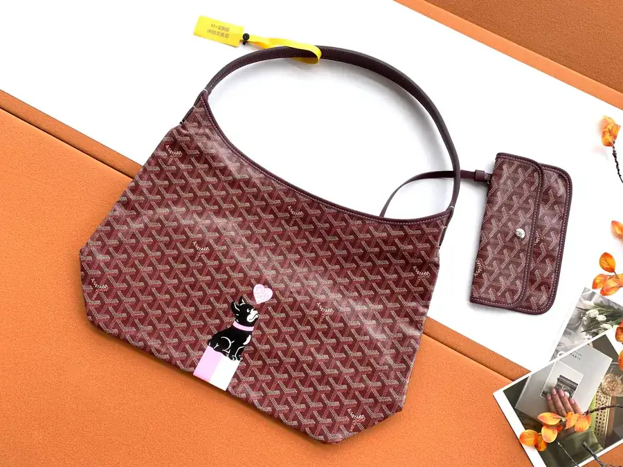 Goyard Hobo Bag Heart Edition