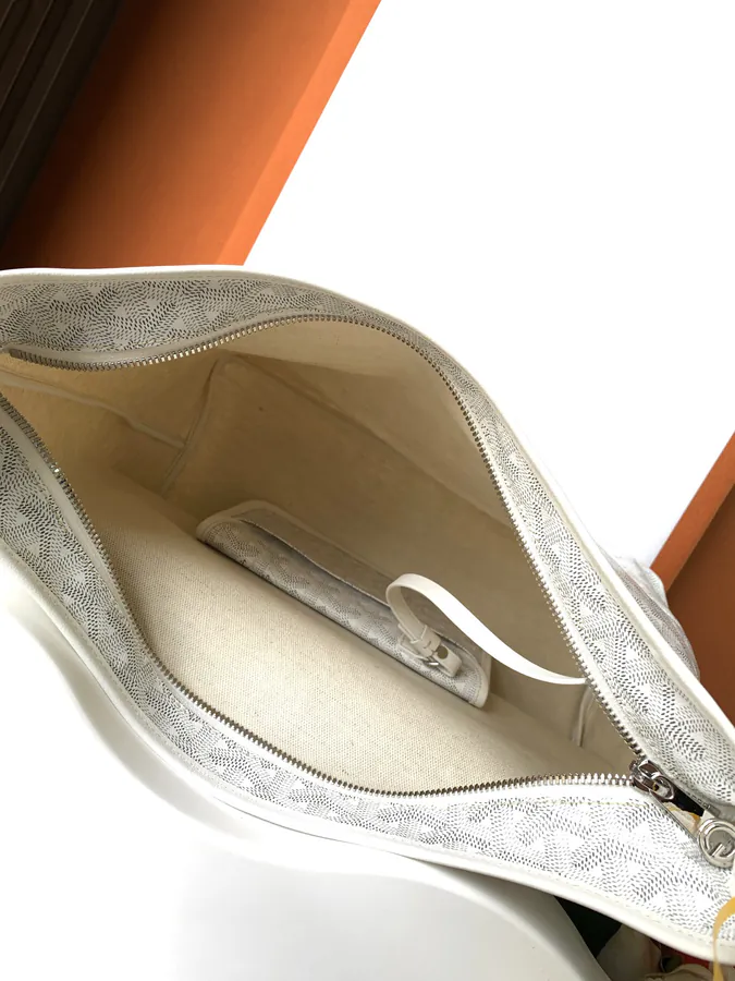 Goyard 2022 New Hobo Heart Edition