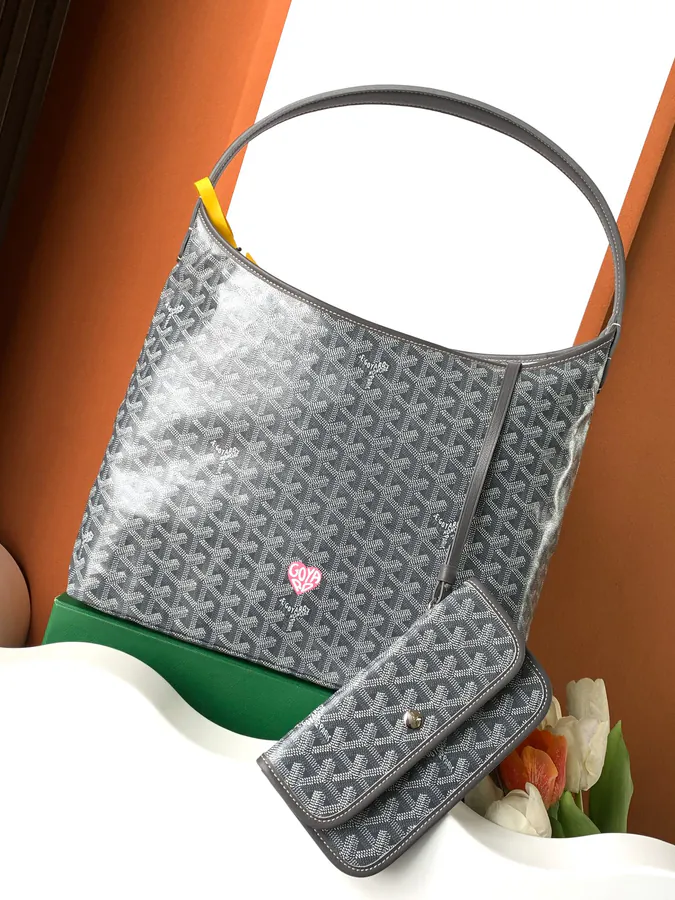 Goyard 2022 New Hobo Heart Edition