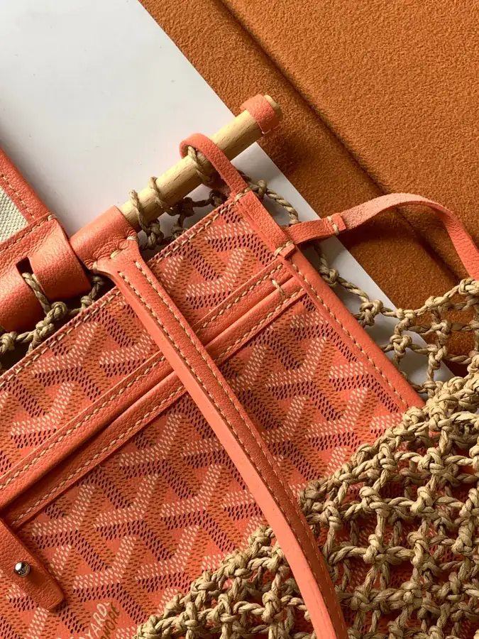 ALIGRE Tote Bag Handcrafted with Raffia and Leather Trim
