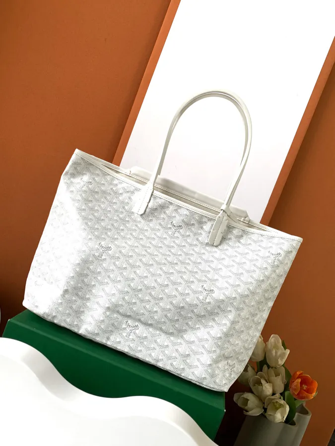 Goyard Isabelle Bag in Goyardine Canvas