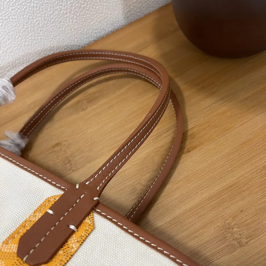 Goyard Saint Louis Bucket Bag Summer Style