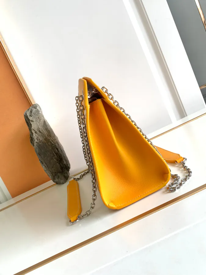 Rouette Mini Size Crossbody Bag