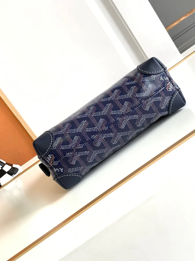 New Arrival VENDOME Mini Shell Shape Cosmetic Bag