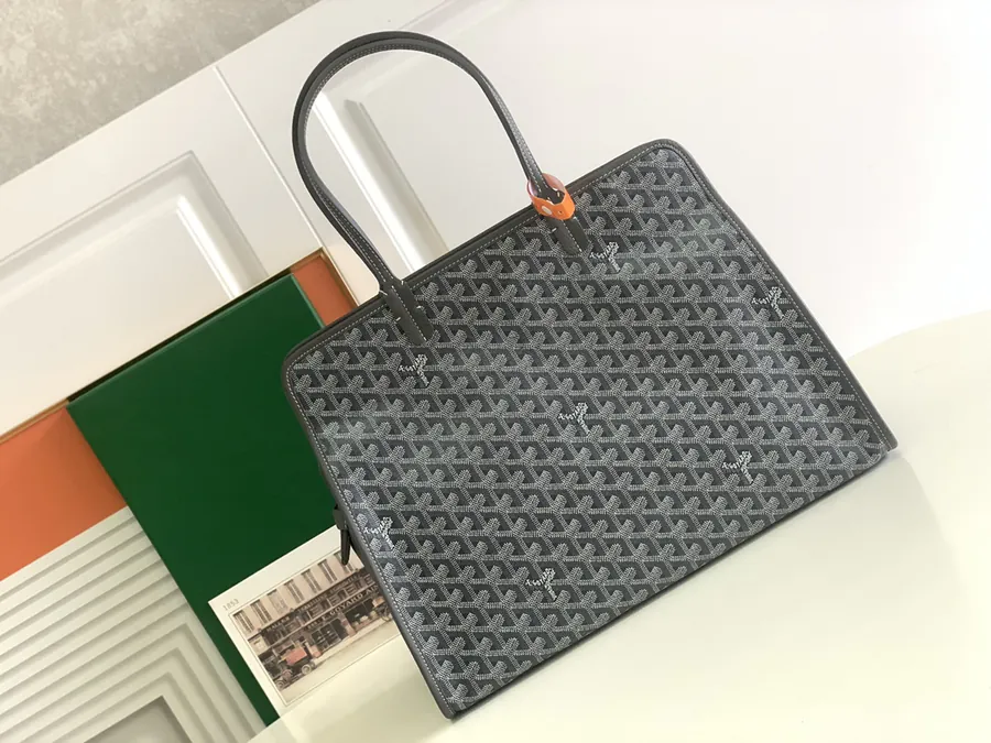 Goyard Hardy Versatile Urban Tote