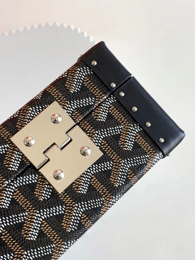 Personalized Jewelry Box in the Elegant De Wood Series