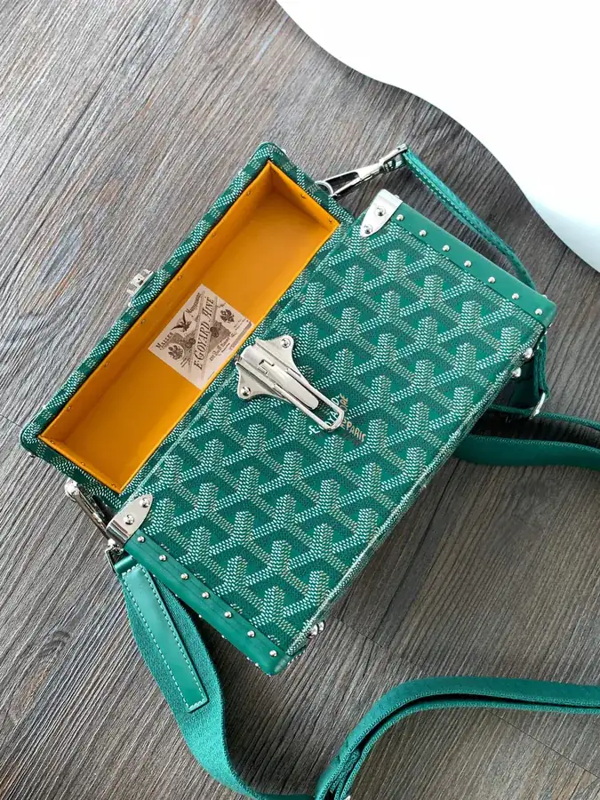 Goyard | Cassette
