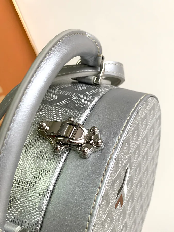 Goyard Alto Bucket Bag with Micro Pattern Design