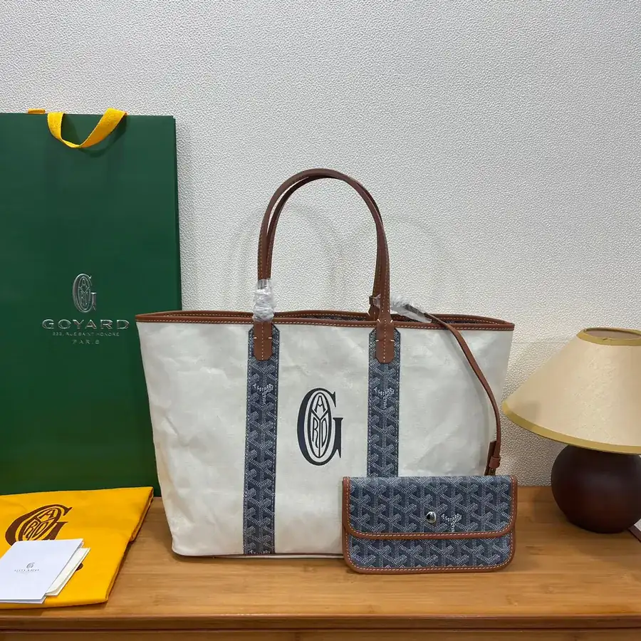 Goyard Saint Louis Bucket Bag