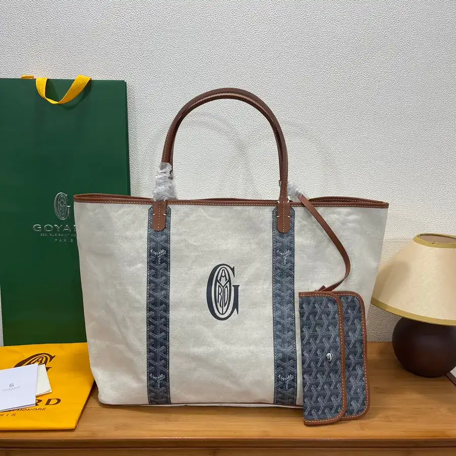 Goyard Saint Louis Summer Shopping Bag