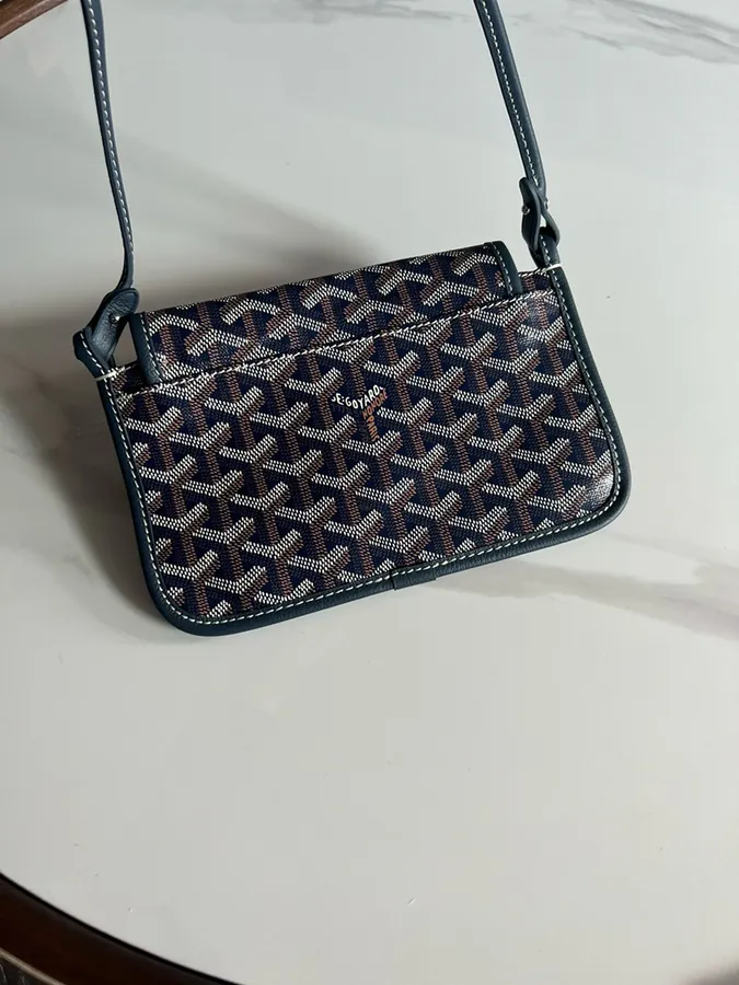 Goyard Envelope Bag Premium Italian Calfskin, Adjustable Strap, Versatile Design