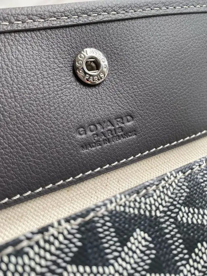 Goyard Hobo Shopping Bag with Artois Tote Design