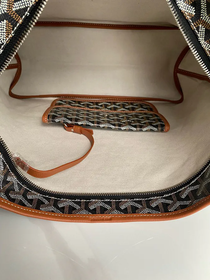 Goyard Hobo Shopping Bag with Artois Pattern and Linen Lining