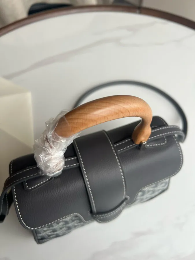 Goyard Saigon Mini Bag Elegant and Modern Design