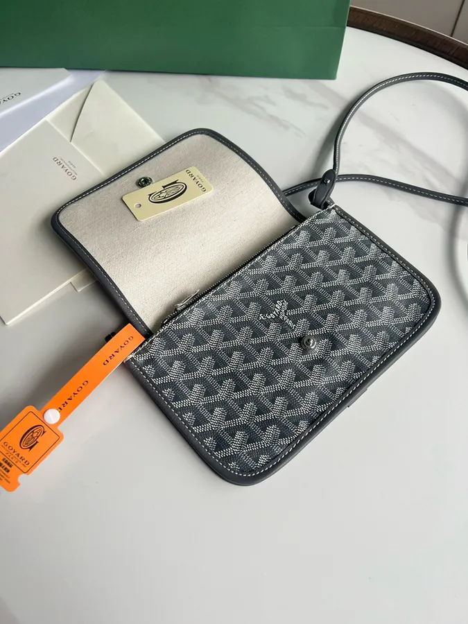 Goyard Envelope Bag Premium Italian Calfskin, Adjustable Strap, Versatile Design