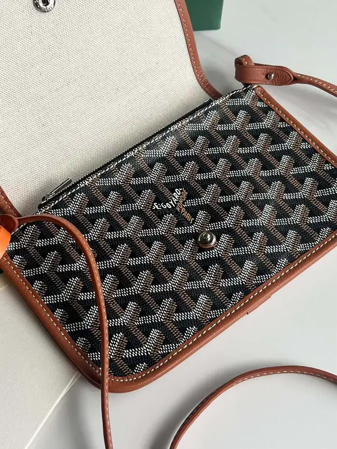 Goyard Envelope Bag Premium Italian Calfskin, Adjustable Strap, Versatile Design